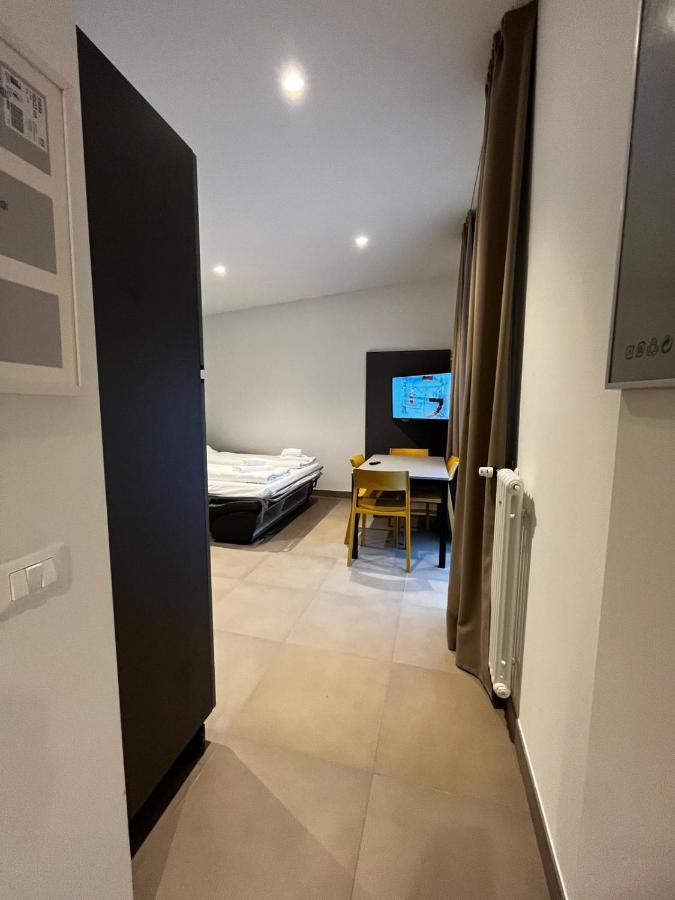 Bilo - Apartments For Rent 特伦托 外观 照片