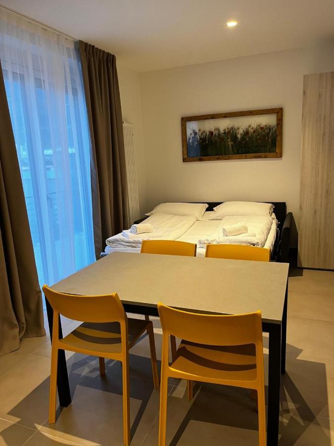 Bilo - Apartments For Rent 特伦托 外观 照片