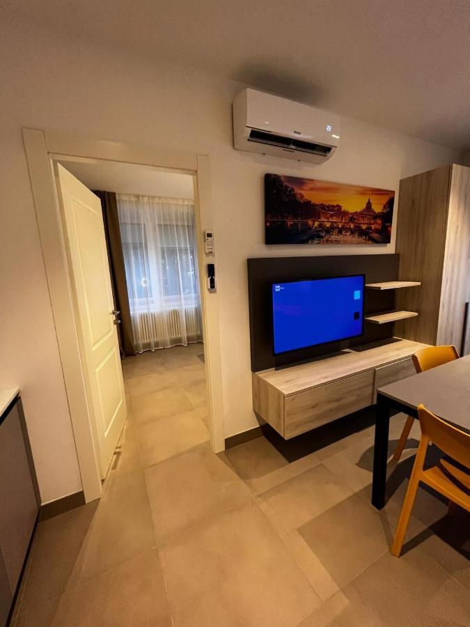 Bilo - Apartments For Rent 特伦托 外观 照片