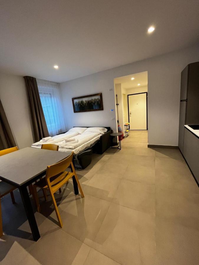 Bilo - Apartments For Rent 特伦托 外观 照片
