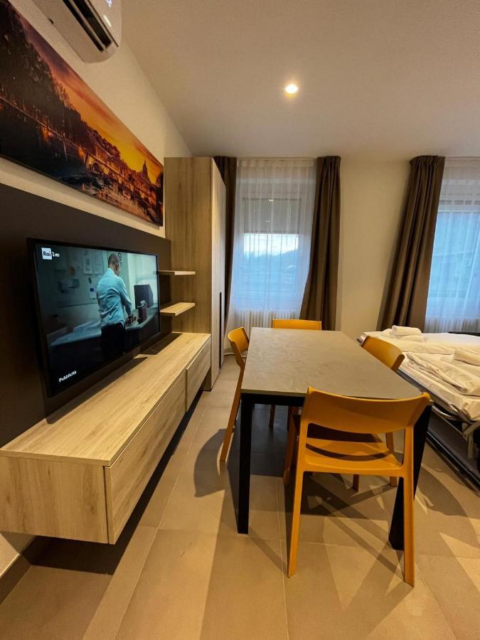 Bilo - Apartments For Rent 特伦托 外观 照片
